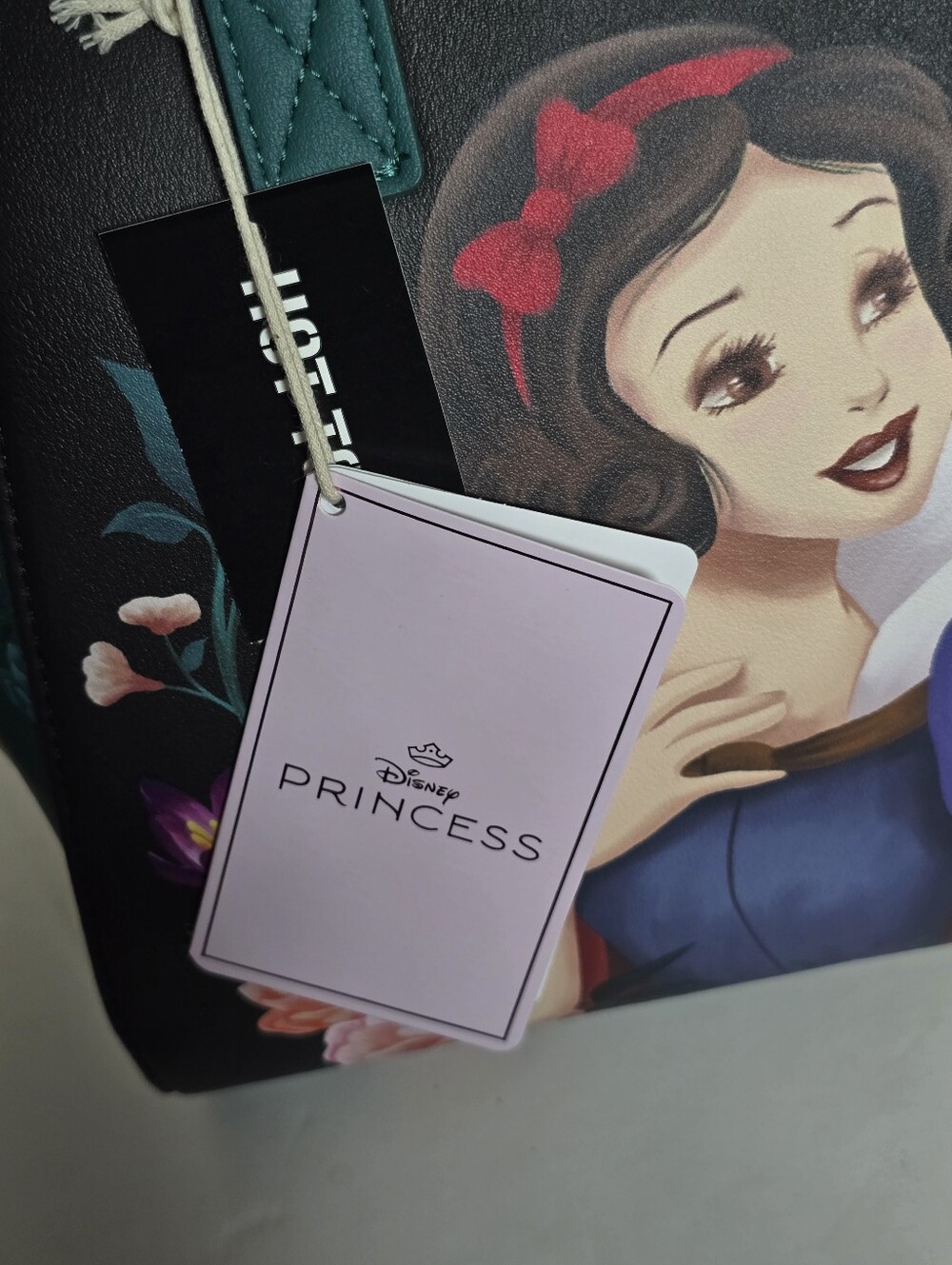 Disney Loungefly Snow White Floral Satchel Crossbody Bag NWT - Picture 6 of 6